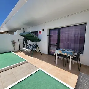 https://beach-pool.in-canary-islands.com