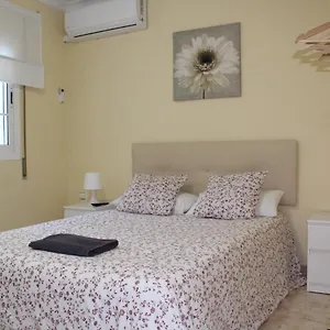 https://nice-and-new-studio-close-to-the-city-center-3a.hotelsinnerja.org