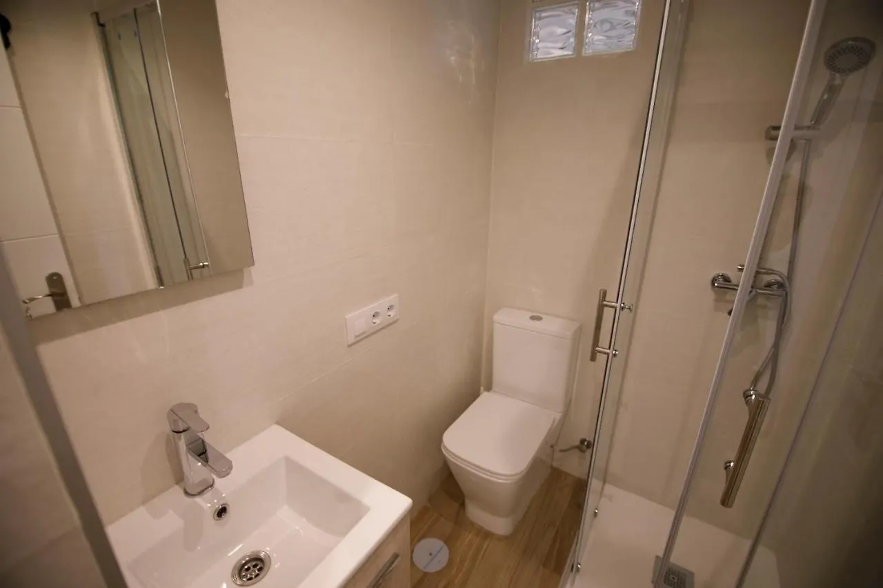 Rentalsevilla Pacheco Y Nunez Del Prado Apartment